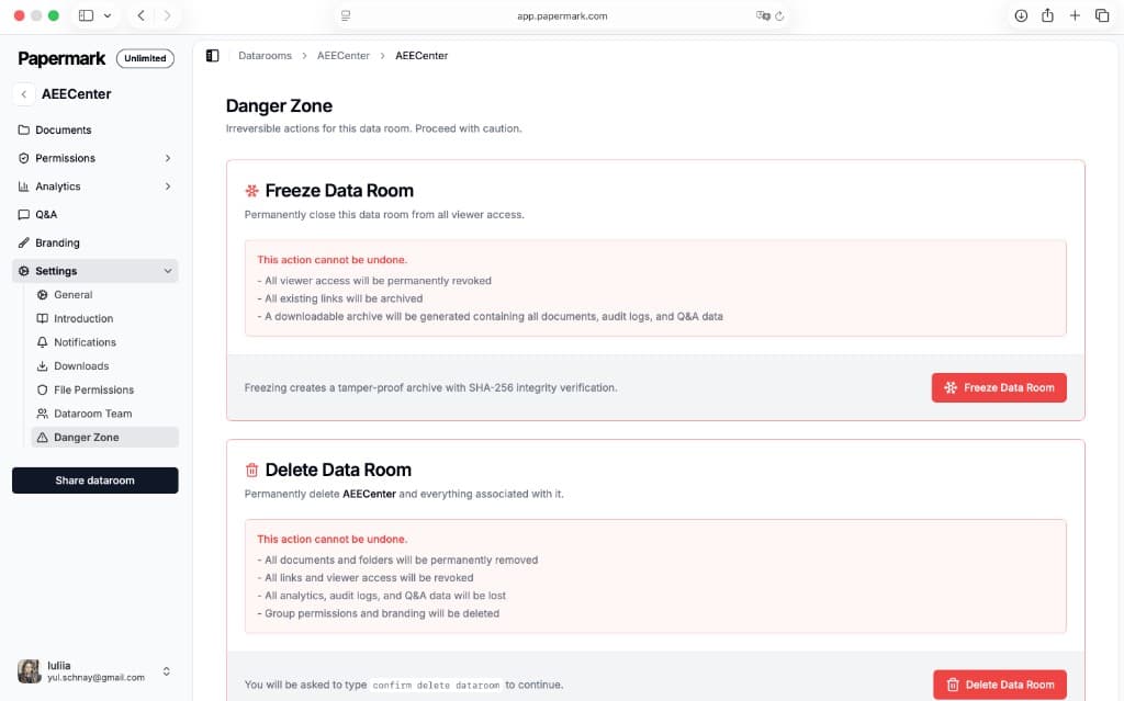 Papermark Freeze Data Room generating a downloadable archive with SHA-256 integrity verification